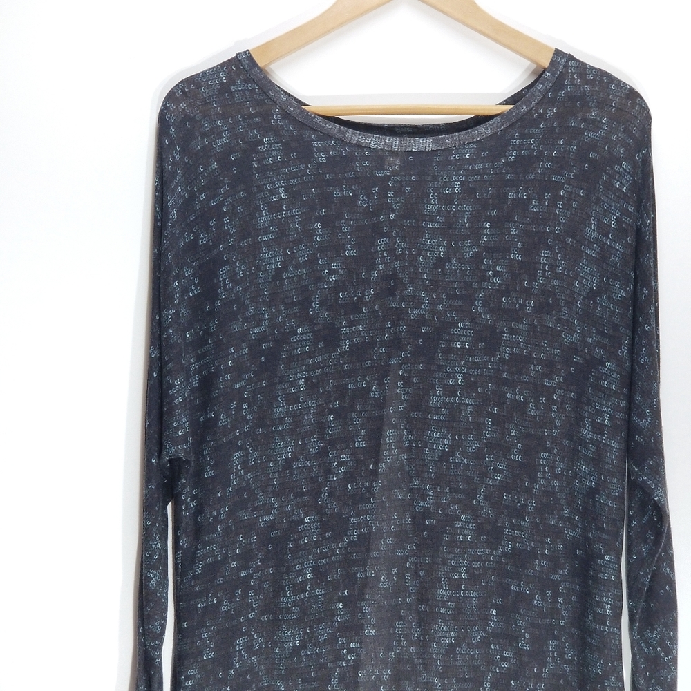 Wilfred | Aritzia La Rivière Split Back Print Tee Medium